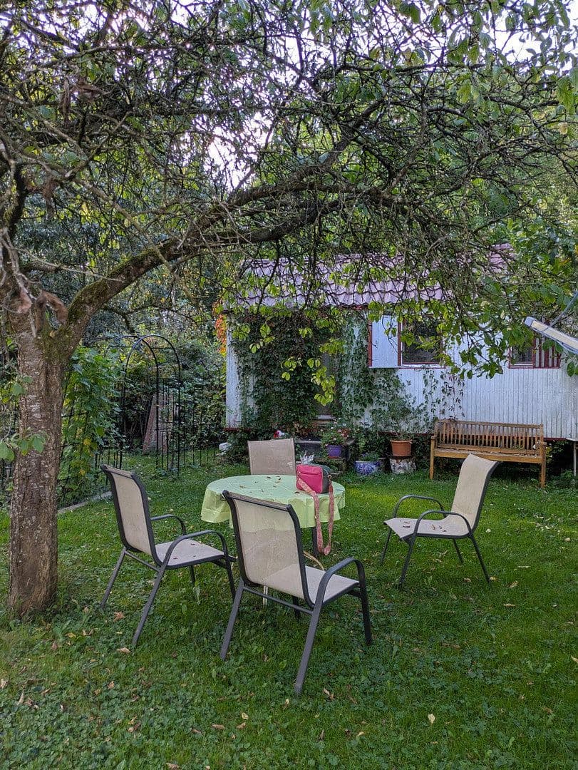 Prodej domu 260 m², pozemek 1.301 m², Kranzhornstraße 8, Feldkirchen-Westerham, Bavorsko Prodej domu 260 m², pozemek 1.301 m², Kranzhornstraße 8, Feldkirchen-Westerham, Bavorsko