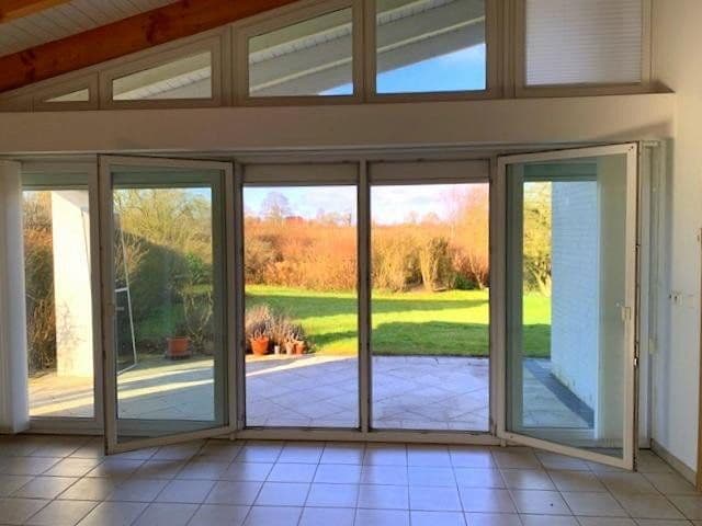 Prodej domu 186 m², pozemek 1.529 m², Ottendorf, Šlesvicko-Holštýnsko Prodej domu 186 m², pozemek 1.529 m², Ottendorf, Šlesvicko-Holštýnsko