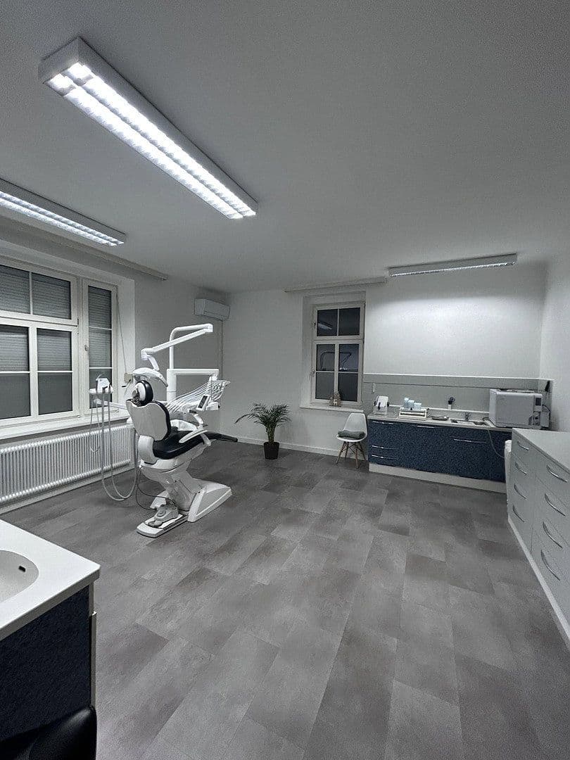 Prodej domu 700 m², pozemek 3.400 m², Lavamünd, Korutany Prodej domu 700 m², pozemek 3.400 m², Lavamünd, Korutany