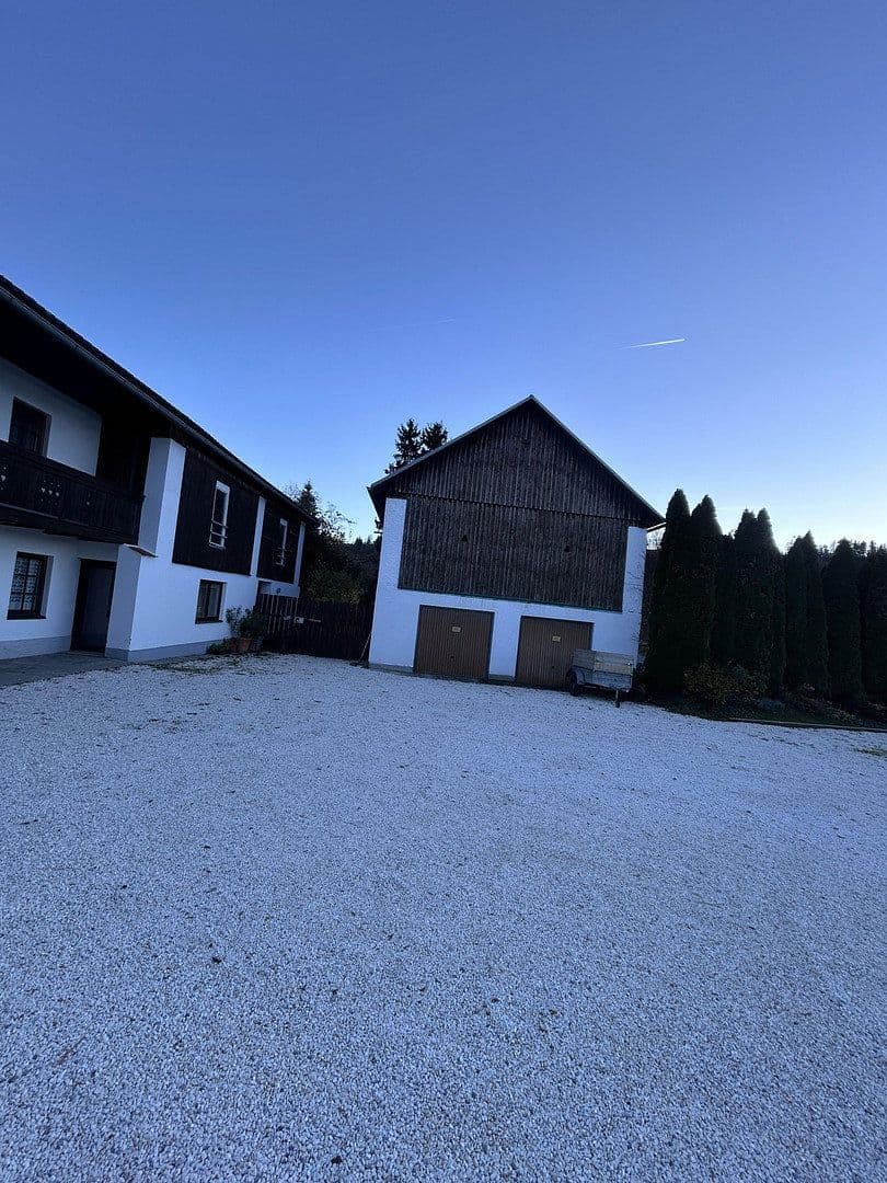 Prodej domu 700 m², pozemek 3.400 m², Lavamünd, Korutany Prodej domu 700 m², pozemek 3.400 m², Lavamünd, Korutany