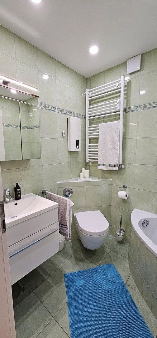 Prodej bytu 3+1 73 m², Josef-Bosch Str. 9, Radolfzell am Bodensee, Bádensko-Württembersko Prodej bytu 3+1 73 m², Josef-Bosch Str. 9, Radolfzell am Bodensee, Bádensko-Württembersko