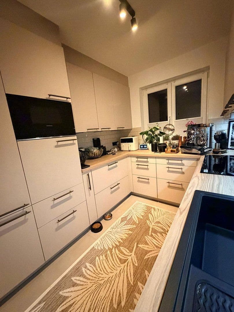 Pronájem domu 130 m², pozemek 130 m², München, Bavorsko Pronájem domu 130 m², pozemek 130 m², München, Bavorsko