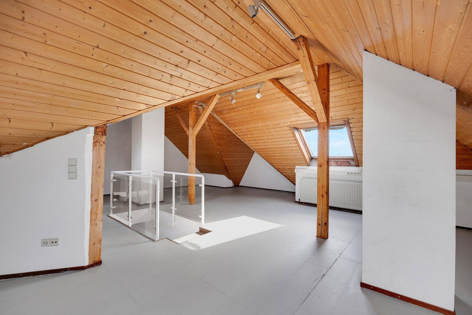 Prodej domu 500 m², pozemek 154 m², Frankfurter Straße 7, Halver, Severní Porýní-Vestfálsko Prodej domu 500 m², pozemek 154 m², Frankfurter Straße 7, Halver, Severní Porýní-Vestfálsko