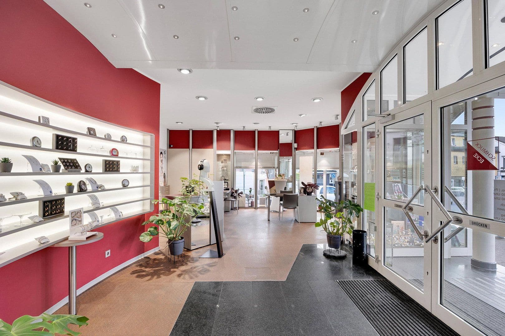 Prodej domu 500 m², pozemek 154 m², Frankfurter Straße 7, Halver, Severní Porýní-Vestfálsko Prodej domu 500 m², pozemek 154 m², Frankfurter Straße 7, Halver, Severní Porýní-Vestfálsko