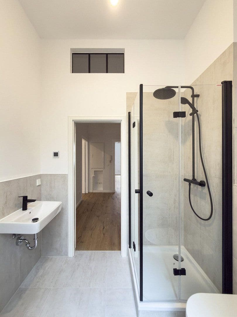 Prodej bytu 3+1 56 m², Berlin, Berlín Prodej bytu 3+1 56 m², Berlin, Berlín