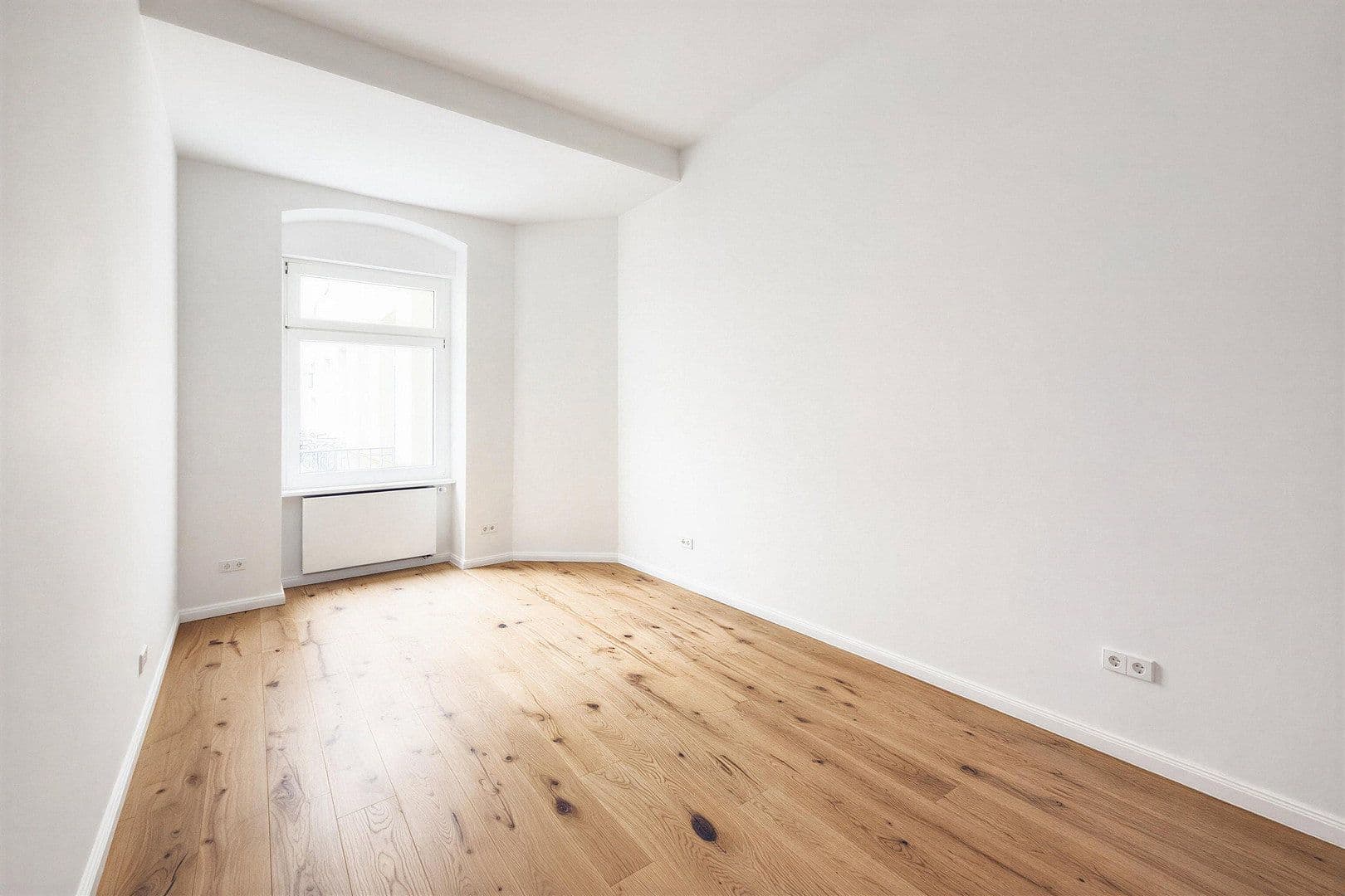 Prodej bytu 3+1 56 m², Berlin, Berlín Prodej bytu 3+1 56 m², Berlin, Berlín