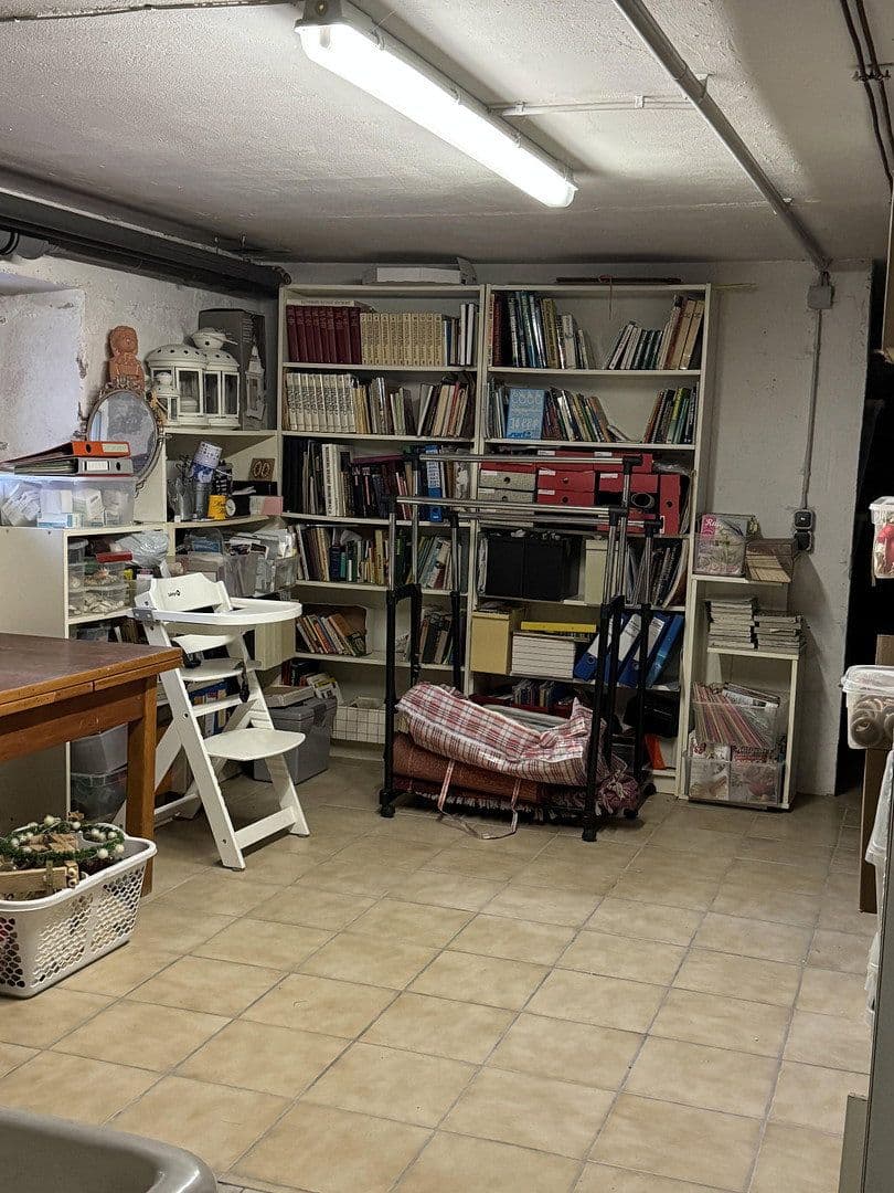 Prodej domu 299 m², pozemek 218 m², Kaiserslautern, Porýní-Falc Prodej domu 299 m², pozemek 218 m², Kaiserslautern, Porýní-Falc