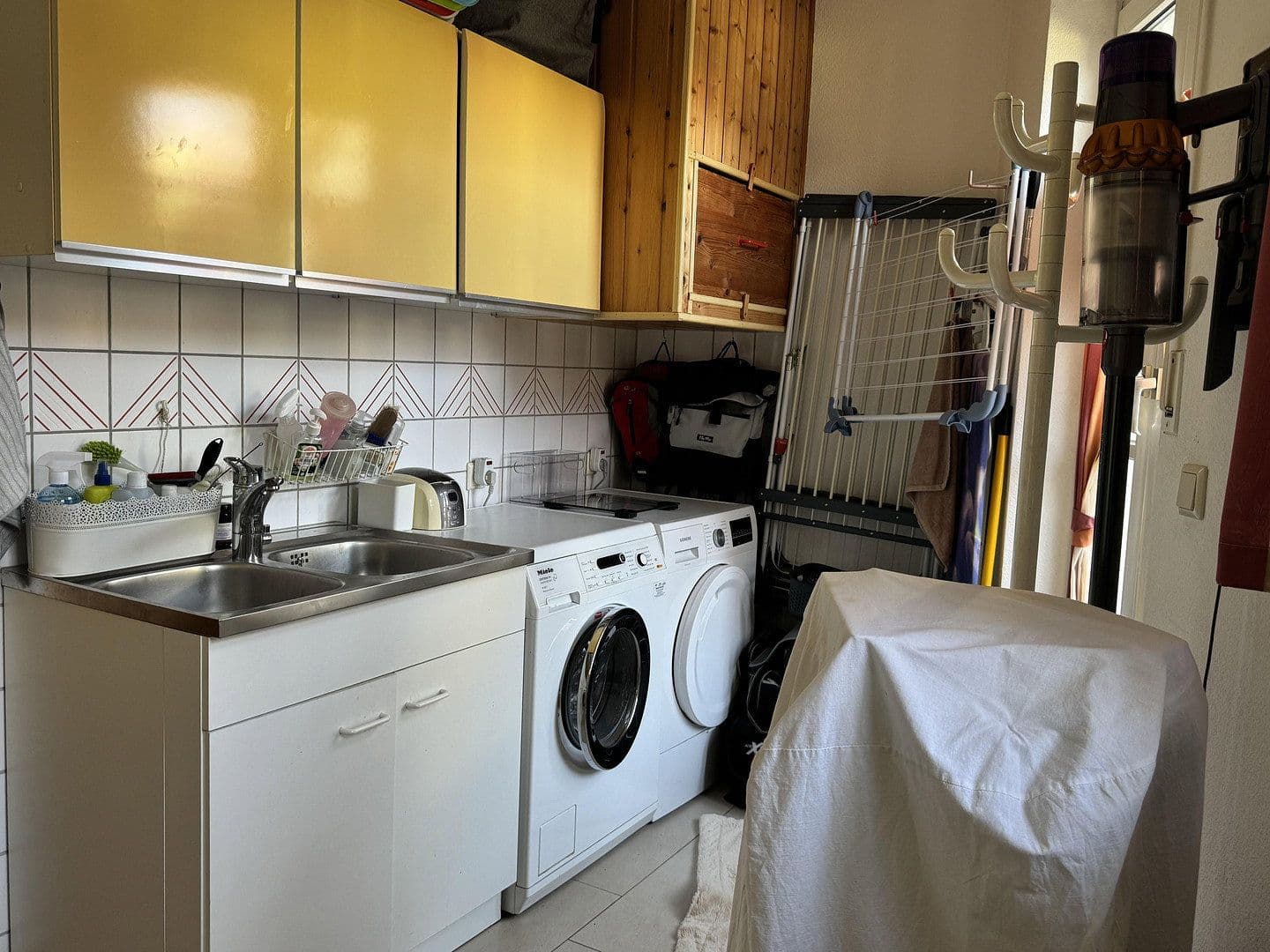 Prodej domu 299 m², pozemek 218 m², Kaiserslautern, Porýní-Falc Prodej domu 299 m², pozemek 218 m², Kaiserslautern, Porýní-Falc