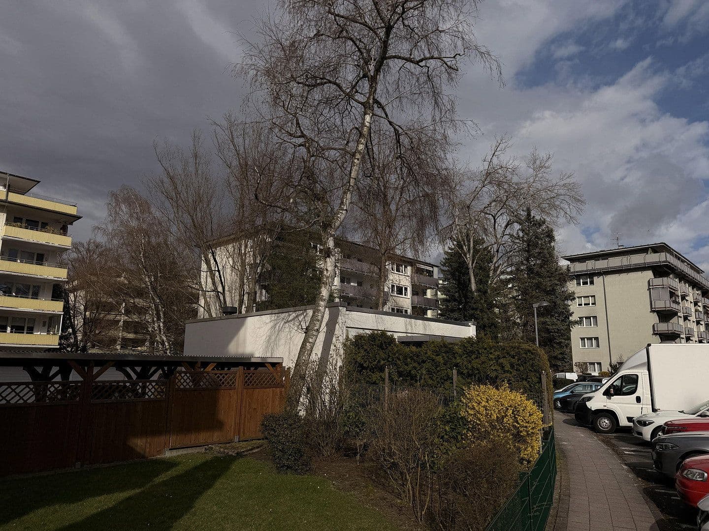 Prodej domu 90 m², pozemek 440 m², Am Forsthaus Gravenbruch 24a, Neu-Isenburg, Hessen Prodej domu 90 m², pozemek 440 m², Am Forsthaus Gravenbruch 24a, Neu-Isenburg, Hessen