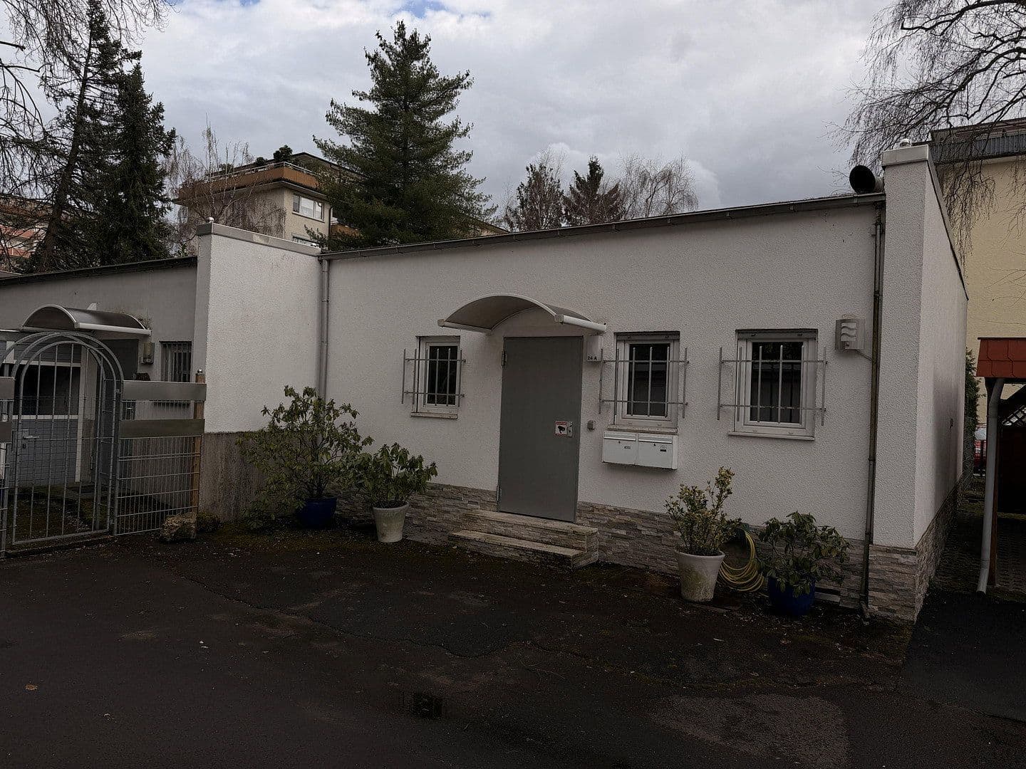 Prodej domu 90 m², pozemek 440 m², Am Forsthaus Gravenbruch 24a, Neu-Isenburg, Hessen Prodej domu 90 m², pozemek 440 m², Am Forsthaus Gravenbruch 24a, Neu-Isenburg, Hessen