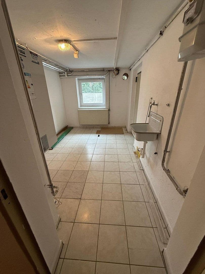 Pronájem kanceláře 114 m², Wienerstraße 488, Linz, Horní Rakousko Pronájem kanceláře 114 m², Wienerstraße 488, Linz, Horní Rakousko