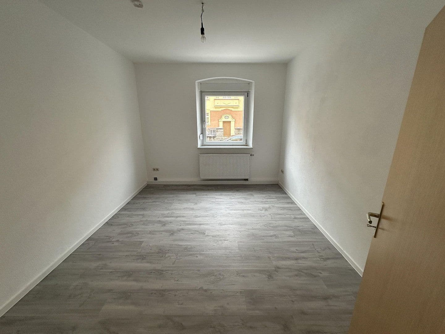Pronájem bytu 4+1 82 m², Weiden, Bavorsko Pronájem bytu 4+1 82 m², Weiden, Bavorsko
