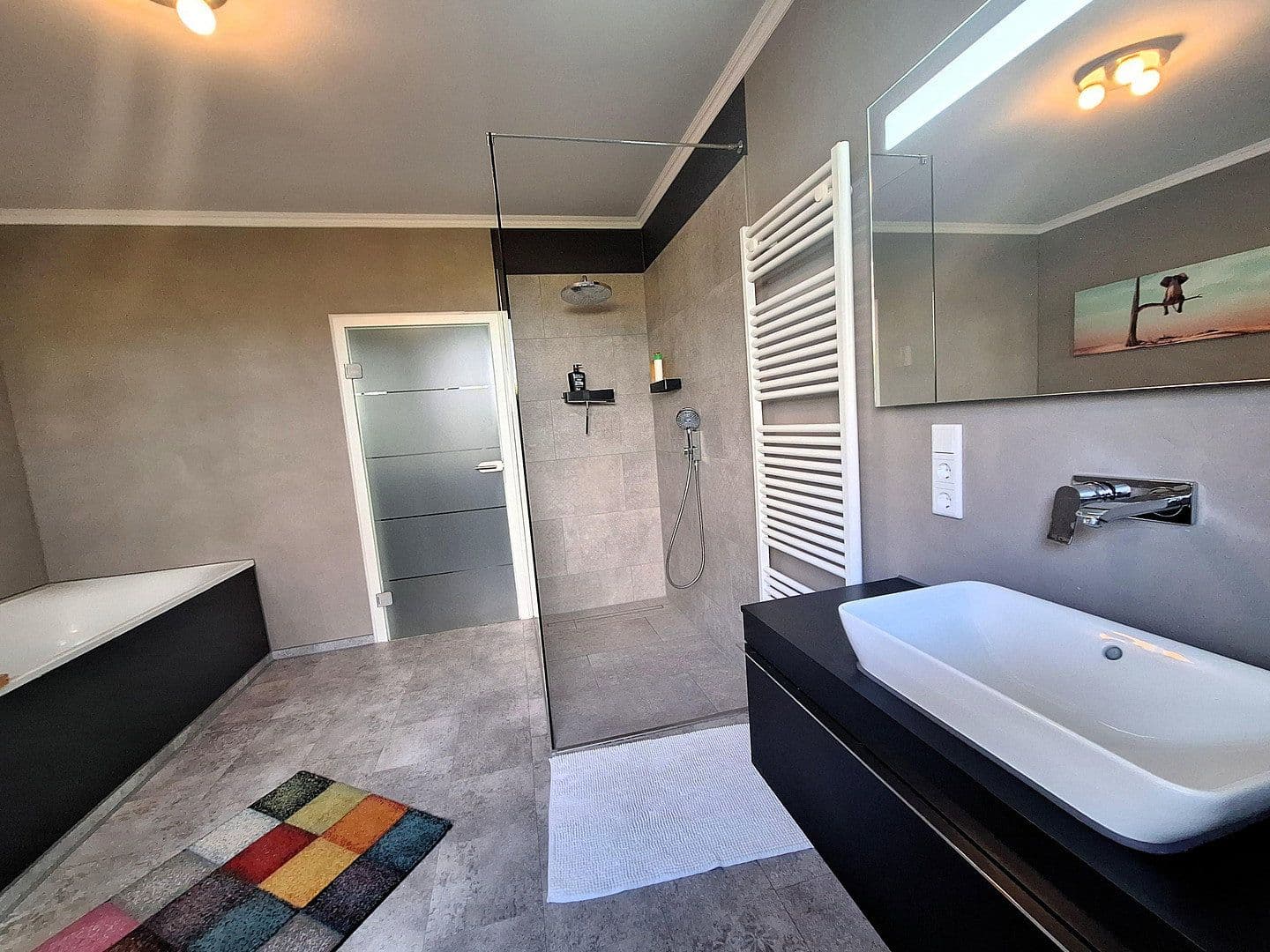 Prodej domu 284 m², pozemek 943 m², Dersum, Dolní Sasko Prodej domu 284 m², pozemek 943 m², Dersum, Dolní Sasko