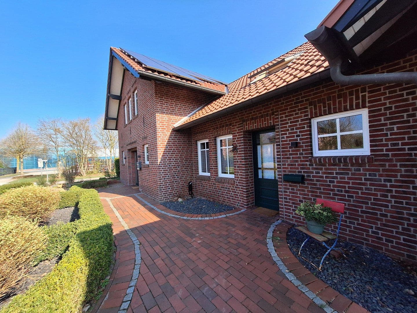 Prodej domu 284 m², pozemek 943 m², Dersum, Dolní Sasko Prodej domu 284 m², pozemek 943 m², Dersum, Dolní Sasko