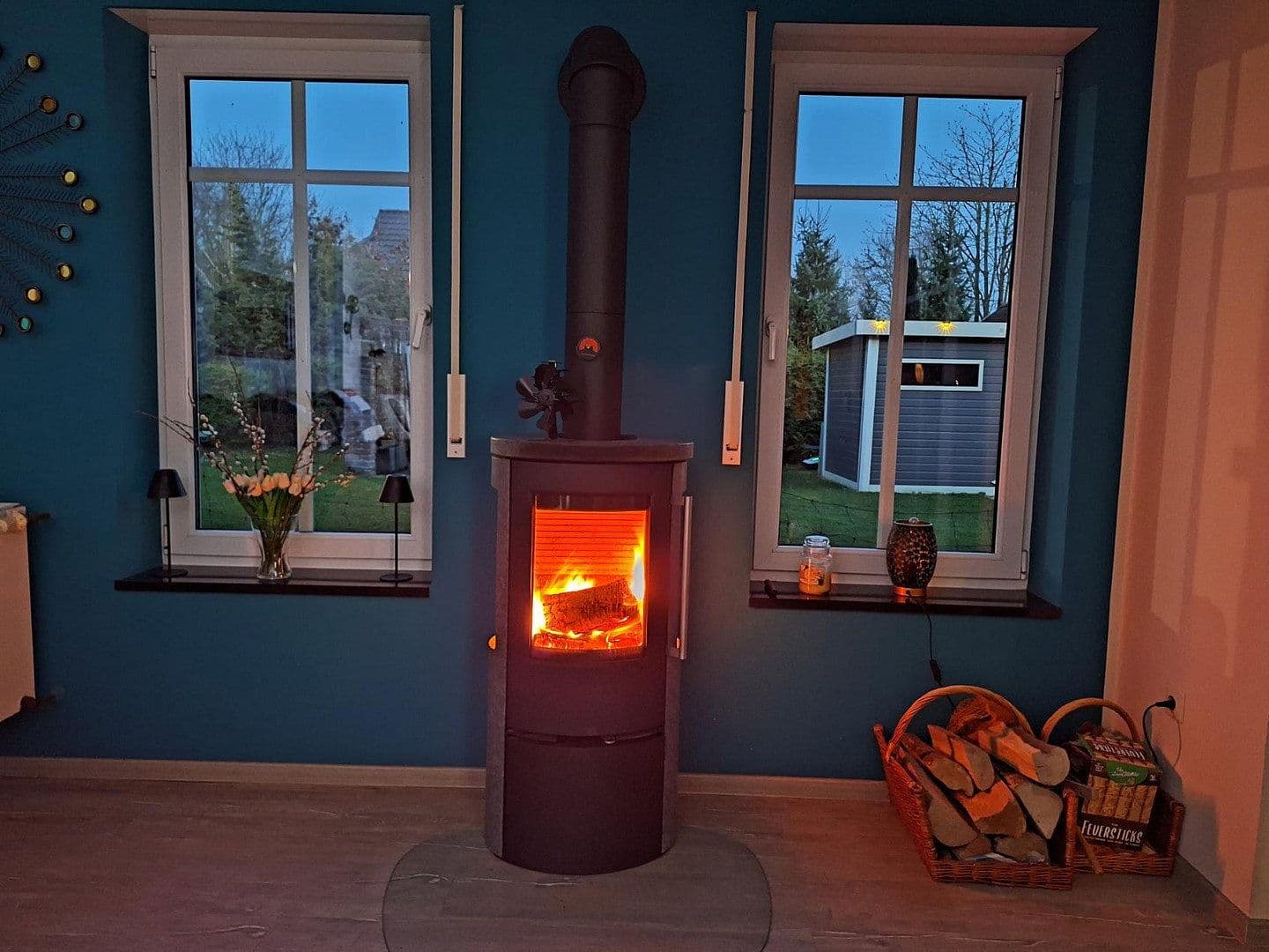 Prodej domu 284 m², pozemek 943 m², Dersum, Dolní Sasko Prodej domu 284 m², pozemek 943 m², Dersum, Dolní Sasko