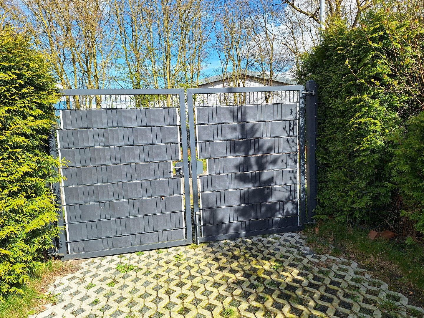 Prodej domu 284 m², pozemek 943 m², Dersum, Dolní Sasko Prodej domu 284 m², pozemek 943 m², Dersum, Dolní Sasko