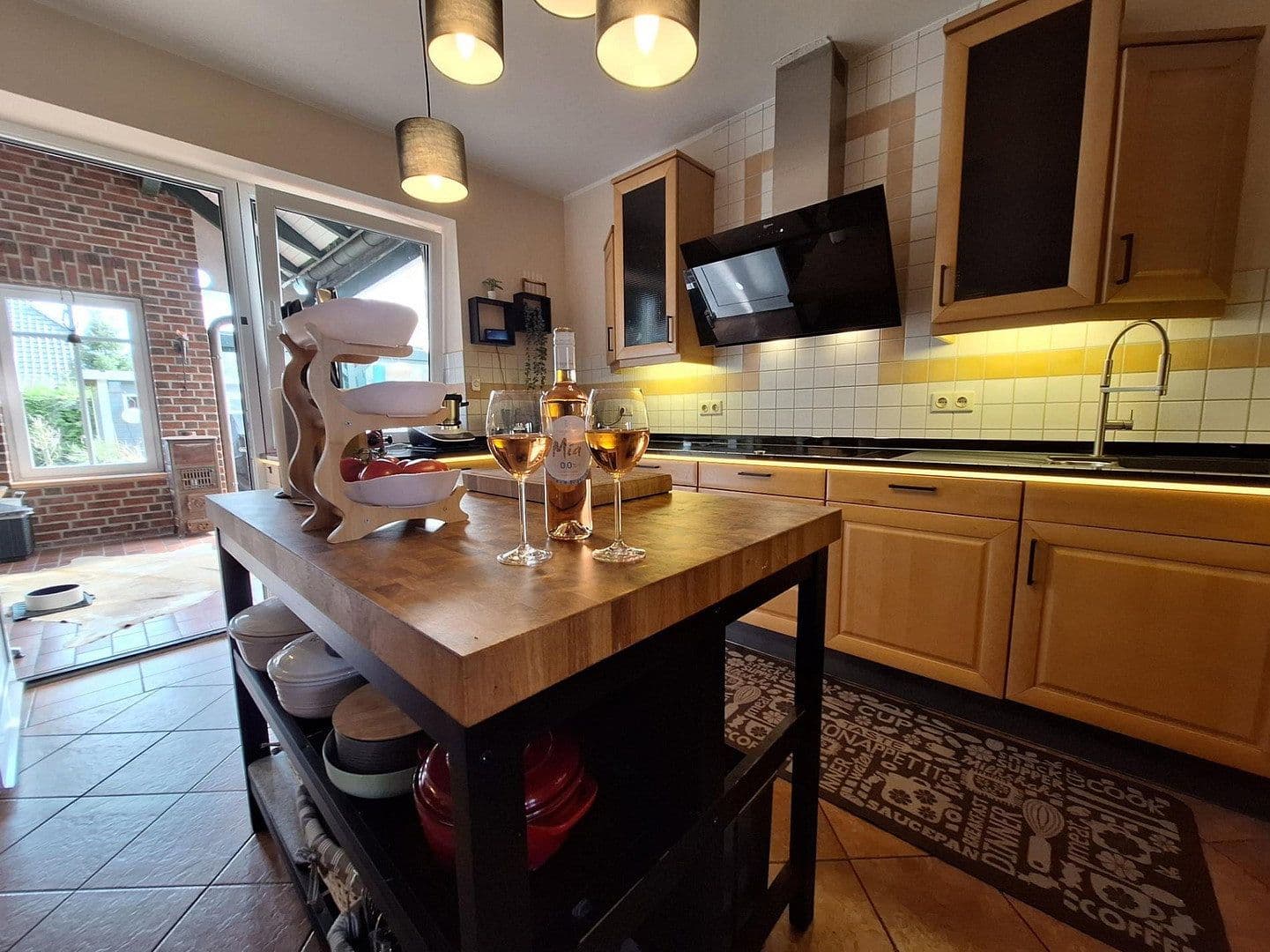 Prodej domu 284 m², pozemek 943 m², Dersum, Dolní Sasko Prodej domu 284 m², pozemek 943 m², Dersum, Dolní Sasko