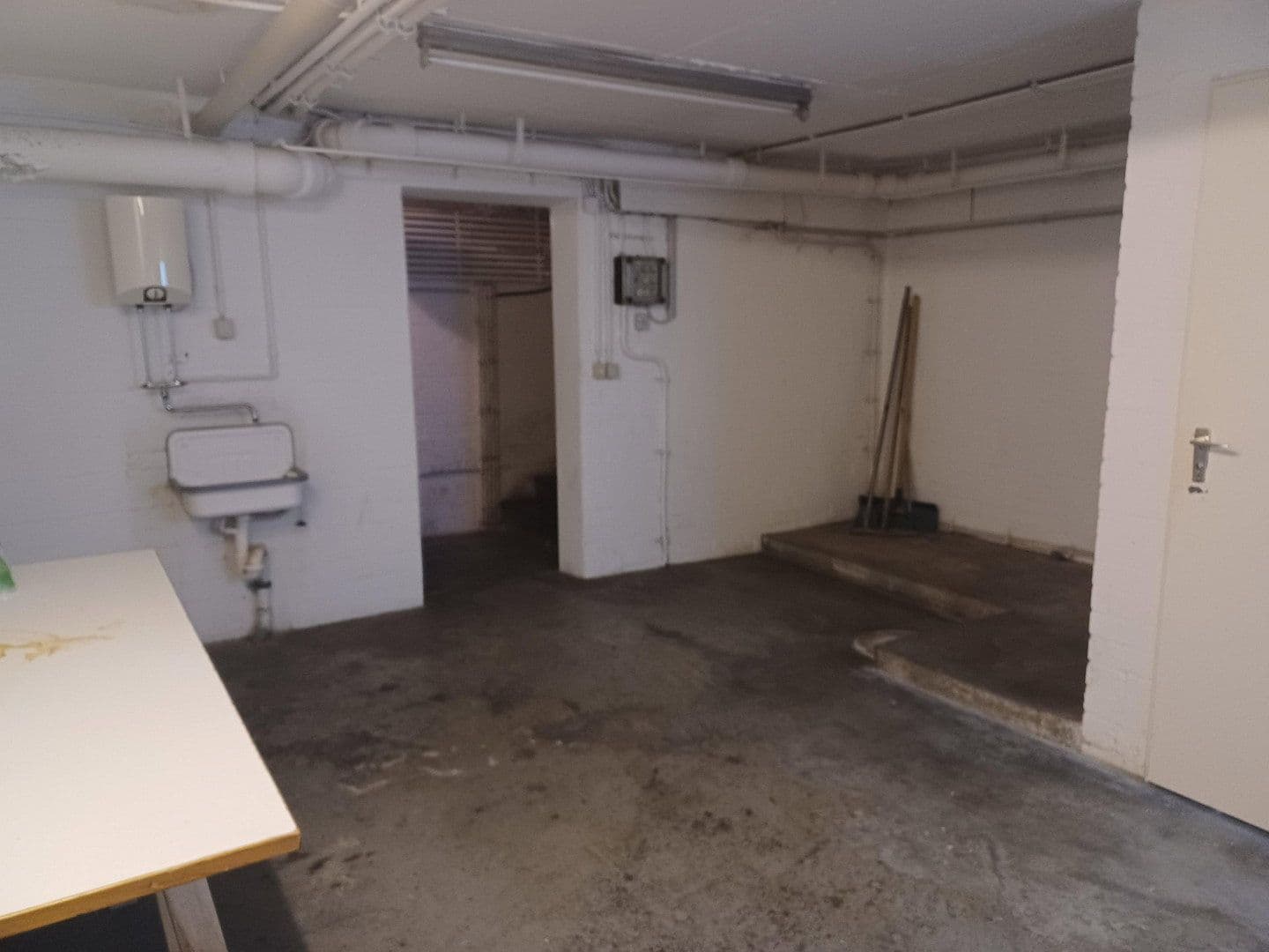 Prodej bytu 1+1 27 m², Arcostr. 10-12, Berlin, Berlín Prodej bytu 1+1 27 m², Arcostr. 10-12, Berlin, Berlín