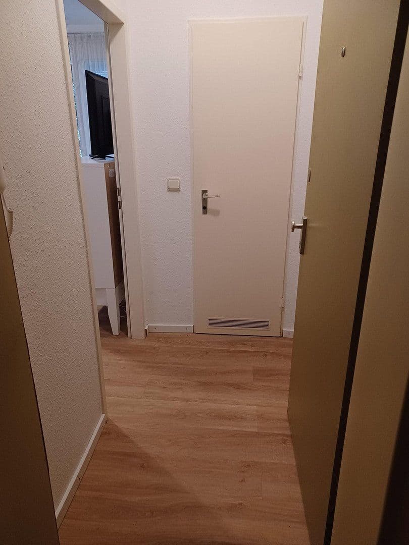 Prodej bytu 1+1 27 m², Arcostr. 10-12, Berlin, Berlín Prodej bytu 1+1 27 m², Arcostr. 10-12, Berlin, Berlín