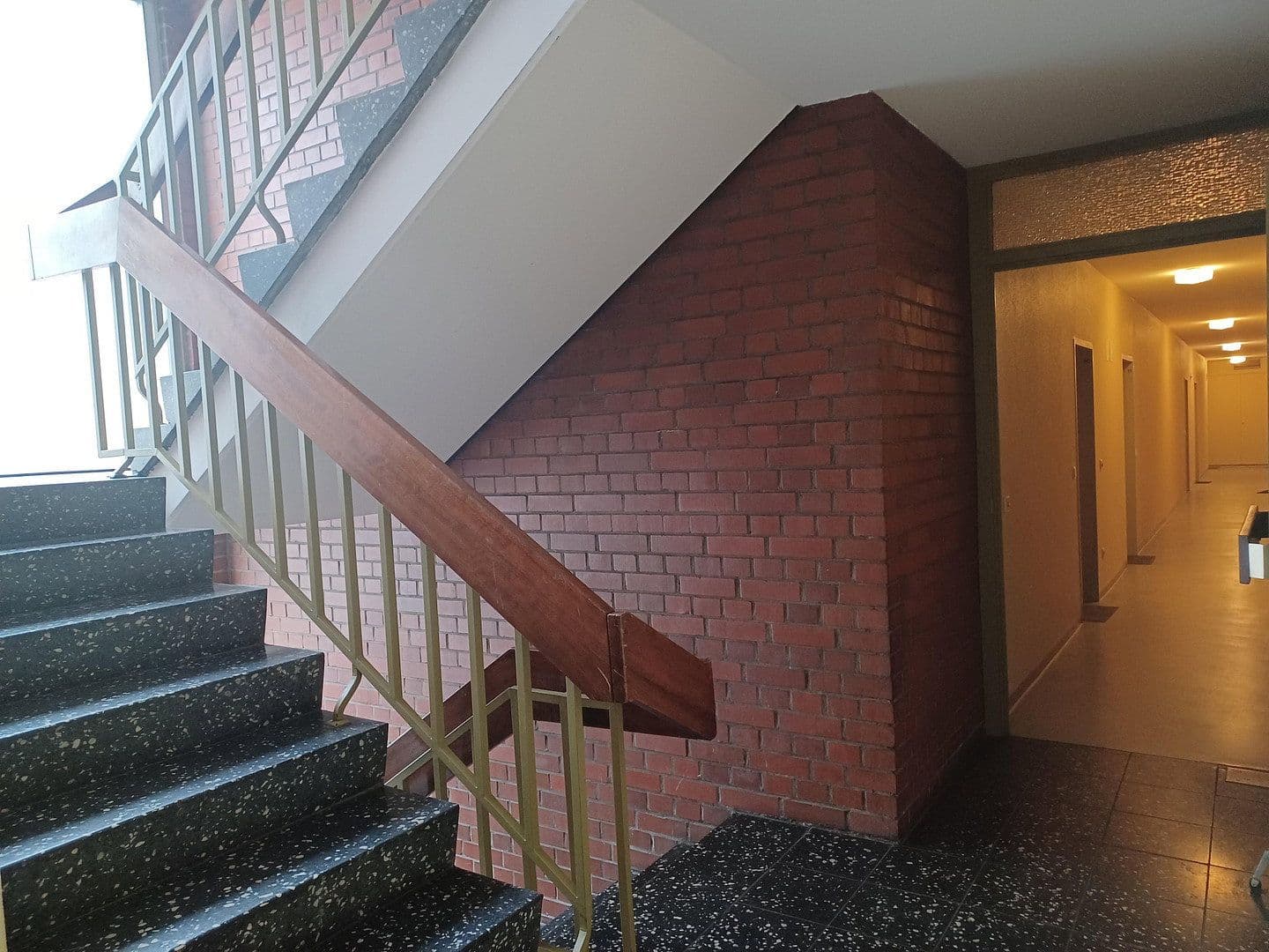 Prodej bytu 1+1 27 m², Arcostr. 10-12, Berlin, Berlín Prodej bytu 1+1 27 m², Arcostr. 10-12, Berlin, Berlín