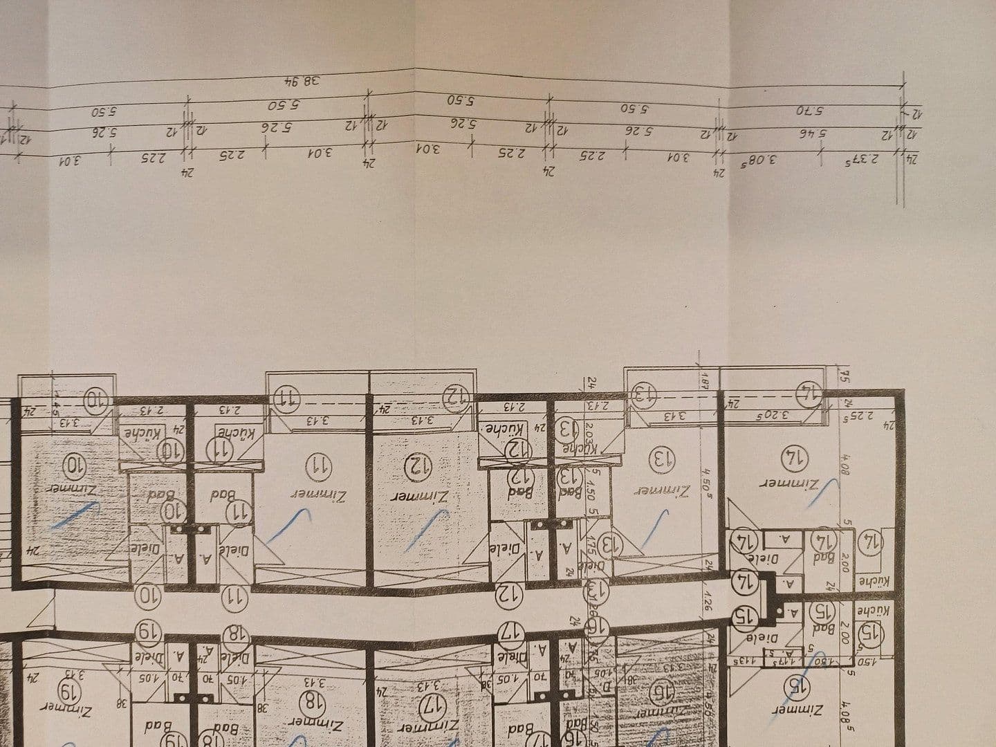 Prodej bytu 1+1 27 m², Arcostr. 10-12, Berlin, Berlín Prodej bytu 1+1 27 m², Arcostr. 10-12, Berlin, Berlín