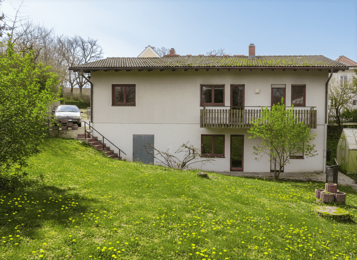 Prodej domu 145 m², pozemek 745 m², Landshut, Bavorsko Prodej domu 145 m², pozemek 745 m², Landshut, Bavorsko