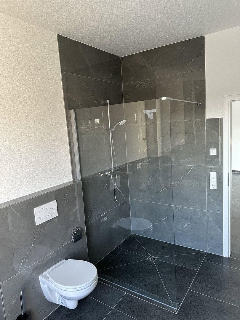 Pronájem bytu 5+1 92 m², Bahnweg 1b, Barßel, Dolní Sasko Pronájem bytu 5+1 92 m², Bahnweg 1b, Barßel, Dolní Sasko