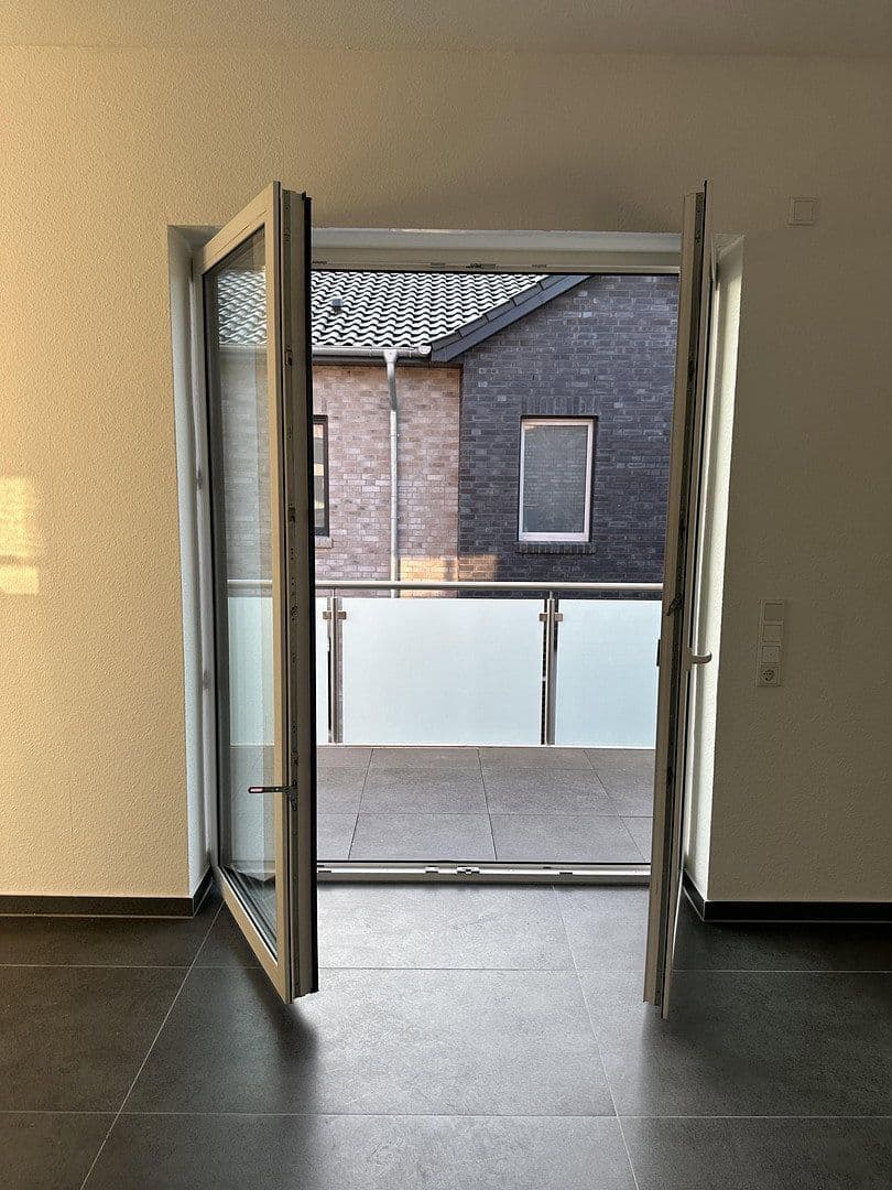 Pronájem bytu 5+1 92 m², Bahnweg 1b, Barßel, Dolní Sasko Pronájem bytu 5+1 92 m², Bahnweg 1b, Barßel, Dolní Sasko