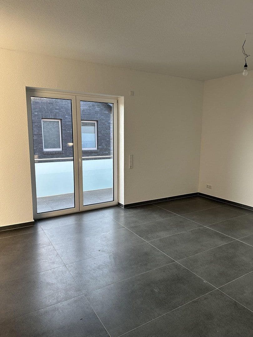 Pronájem bytu 5+1 92 m², Bahnweg 1b, Barßel, Dolní Sasko Pronájem bytu 5+1 92 m², Bahnweg 1b, Barßel, Dolní Sasko