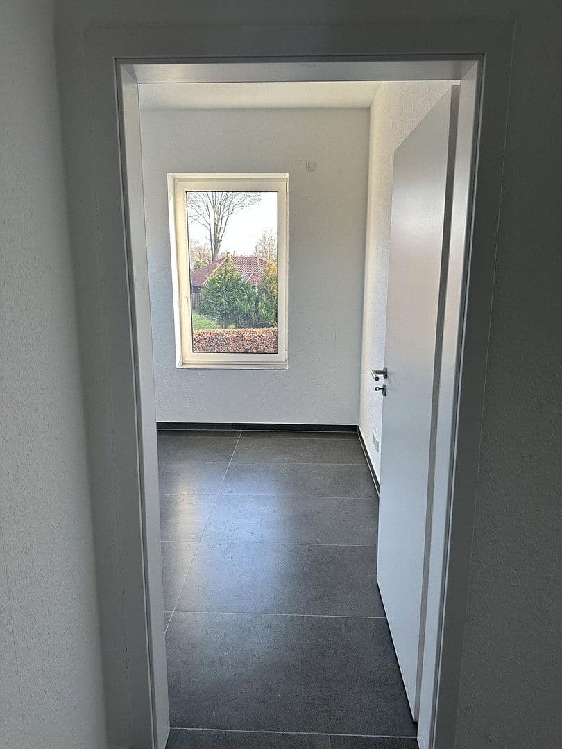 Pronájem bytu 5+1 92 m², Bahnweg 1b, Barßel, Dolní Sasko Pronájem bytu 5+1 92 m², Bahnweg 1b, Barßel, Dolní Sasko