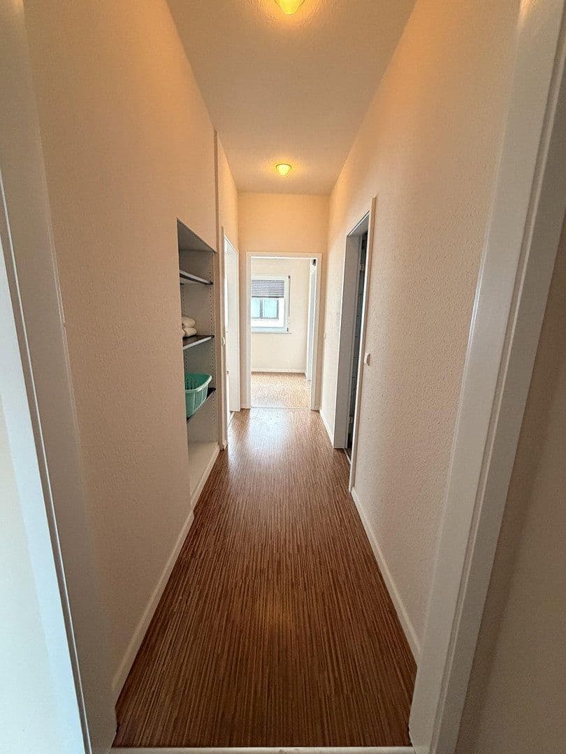 Pronájem kanceláře 110 m², Austraße 17, Öhringen, Bádensko-Württembersko Pronájem kanceláře 110 m², Austraße 17, Öhringen, Bádensko-Württembersko