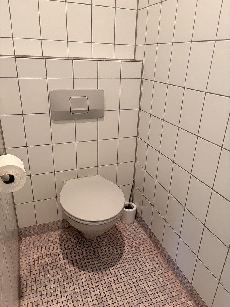 Pronájem kanceláře 110 m², Austraße 17, Öhringen, Bádensko-Württembersko Pronájem kanceláře 110 m², Austraße 17, Öhringen, Bádensko-Württembersko