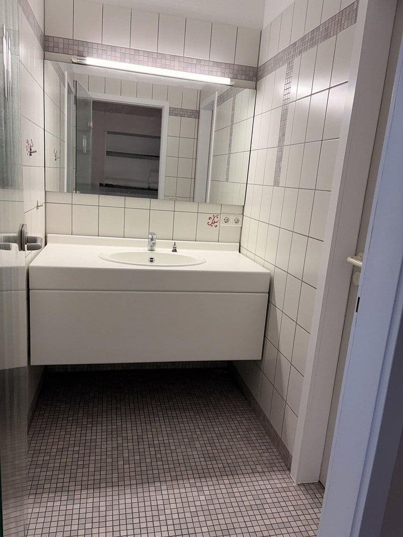 Pronájem kanceláře 110 m², Austraße 17, Öhringen, Bádensko-Württembersko Pronájem kanceláře 110 m², Austraße 17, Öhringen, Bádensko-Württembersko