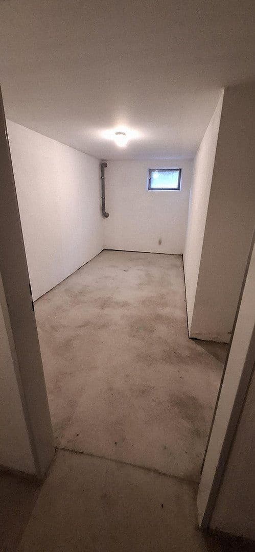 Pronájem bytu 3+1 73 m², Birkenallee 33 A, Bubenreuth, Bavorsko Pronájem bytu 3+1 73 m², Birkenallee 33 A, Bubenreuth, Bavorsko