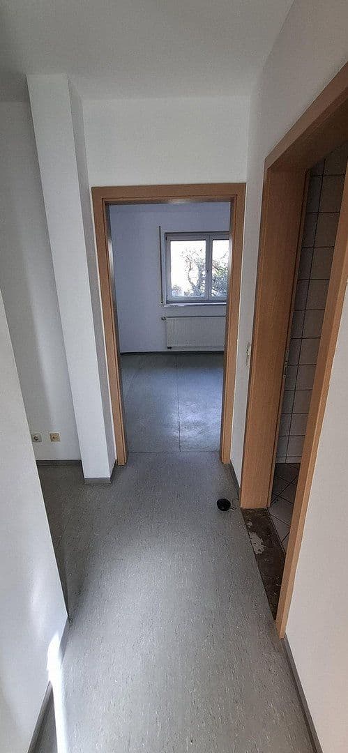Pronájem bytu 3+1 73 m², Birkenallee 33 A, Bubenreuth, Bavorsko Pronájem bytu 3+1 73 m², Birkenallee 33 A, Bubenreuth, Bavorsko