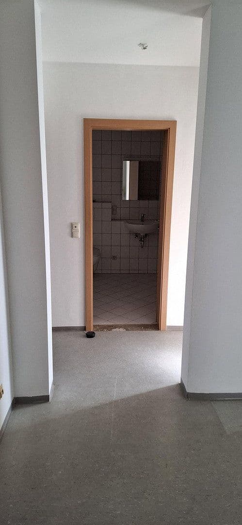 Pronájem bytu 3+1 73 m², Birkenallee 33 A, Bubenreuth, Bavorsko Pronájem bytu 3+1 73 m², Birkenallee 33 A, Bubenreuth, Bavorsko