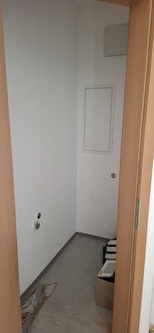 Pronájem bytu 3+1 73 m², Birkenallee 33 A, Bubenreuth, Bavorsko Pronájem bytu 3+1 73 m², Birkenallee 33 A, Bubenreuth, Bavorsko