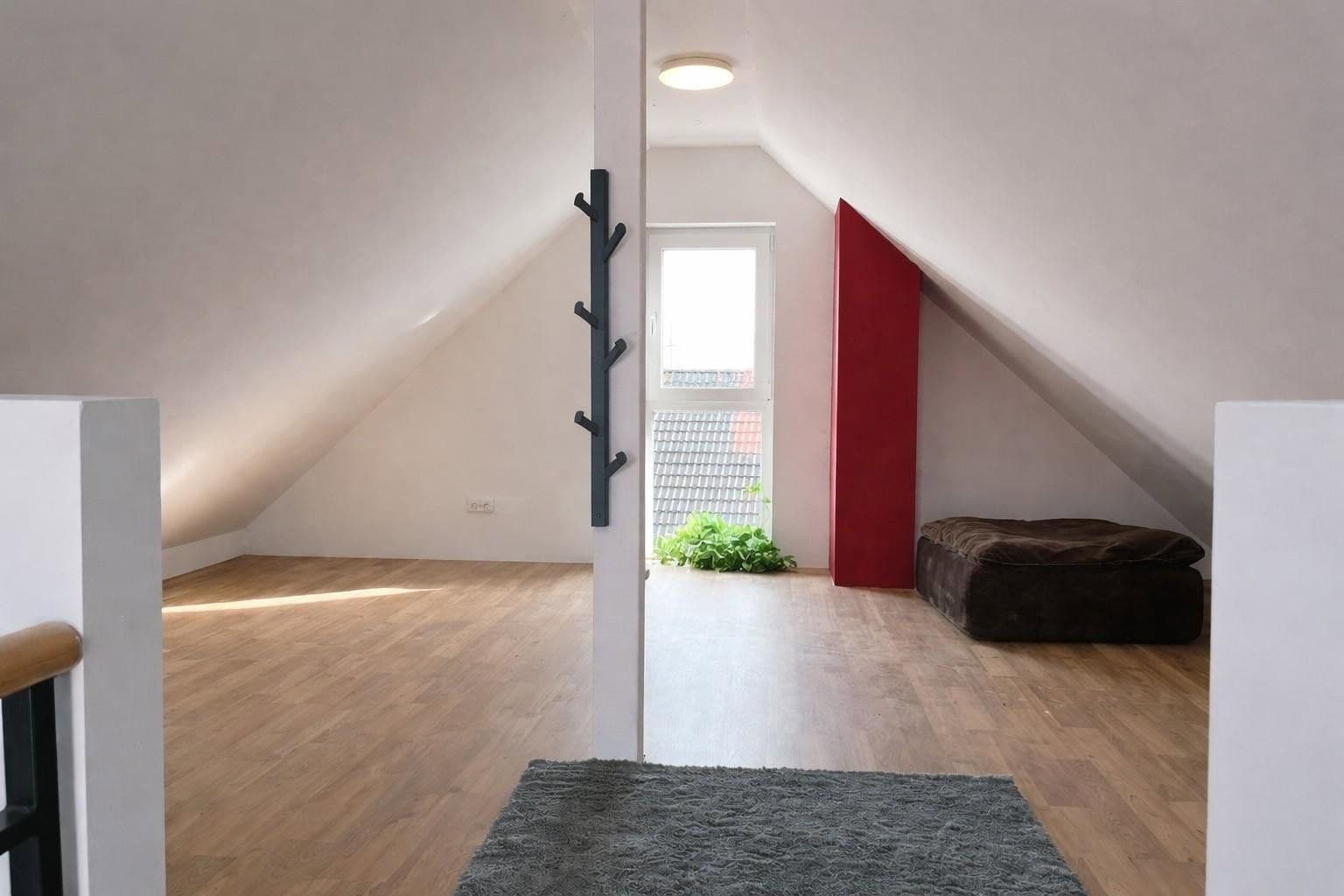 Prodej domu 141 m², pozemek 407 m², Braunschweig, Dolní Sasko Prodej domu 141 m², pozemek 407 m², Braunschweig, Dolní Sasko