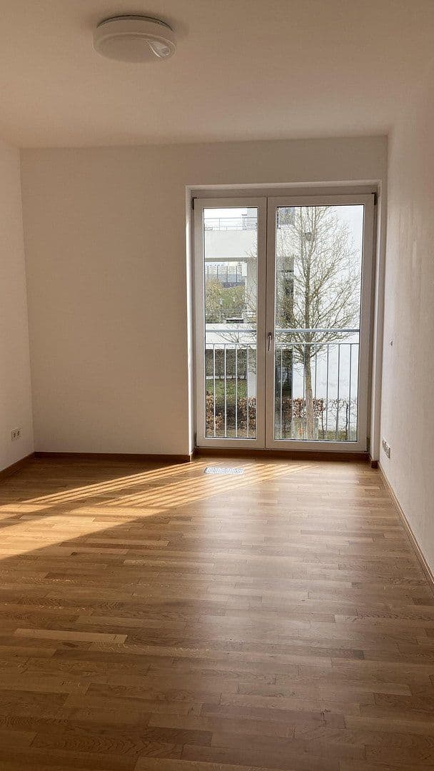 Prodej bytu 3+1 72 m², Georg-Aichinger-Straße 8, Regensburg, Bavorsko Prodej bytu 3+1 72 m², Georg-Aichinger-Straße 8, Regensburg, Bavorsko