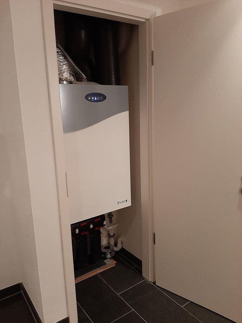 Prodej bytu 3+1 72 m², Georg-Aichinger-Straße 8, Regensburg, Bavorsko Prodej bytu 3+1 72 m², Georg-Aichinger-Straße 8, Regensburg, Bavorsko