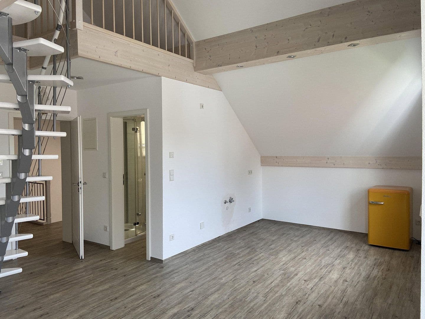 Pronájem bytu 4+kk 150 m², Weiler-Simmerberg, Bavorsko Pronájem bytu 4+kk 150 m², Weiler-Simmerberg, Bavorsko
