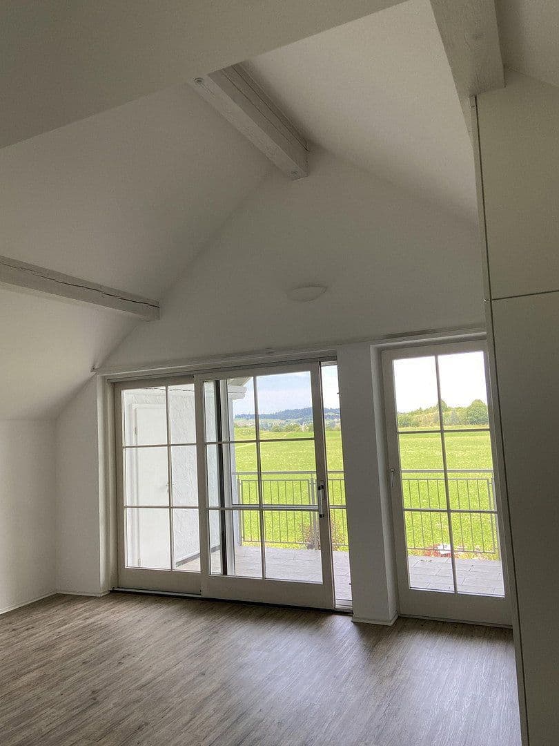 Pronájem bytu 4+kk 150 m², Weiler-Simmerberg, Bavorsko Pronájem bytu 4+kk 150 m², Weiler-Simmerberg, Bavorsko