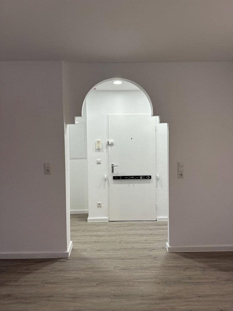 Prodej bytu 3+1 69 m², Schöneberger Str. 9, Berlin, Berlín Prodej bytu 3+1 69 m², Schöneberger Str. 9, Berlin, Berlín