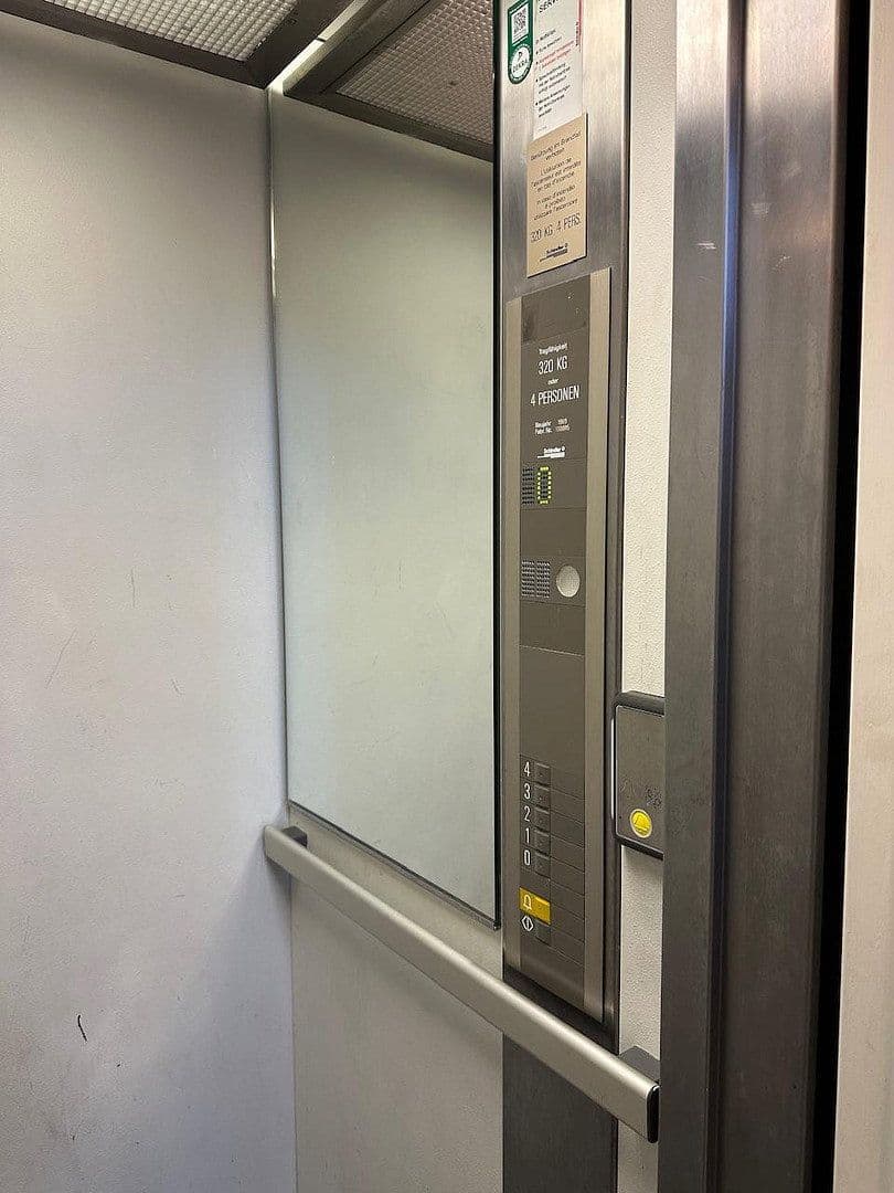 Prodej bytu 3+1 69 m², Schöneberger Str. 9, Berlin, Berlín Prodej bytu 3+1 69 m², Schöneberger Str. 9, Berlin, Berlín