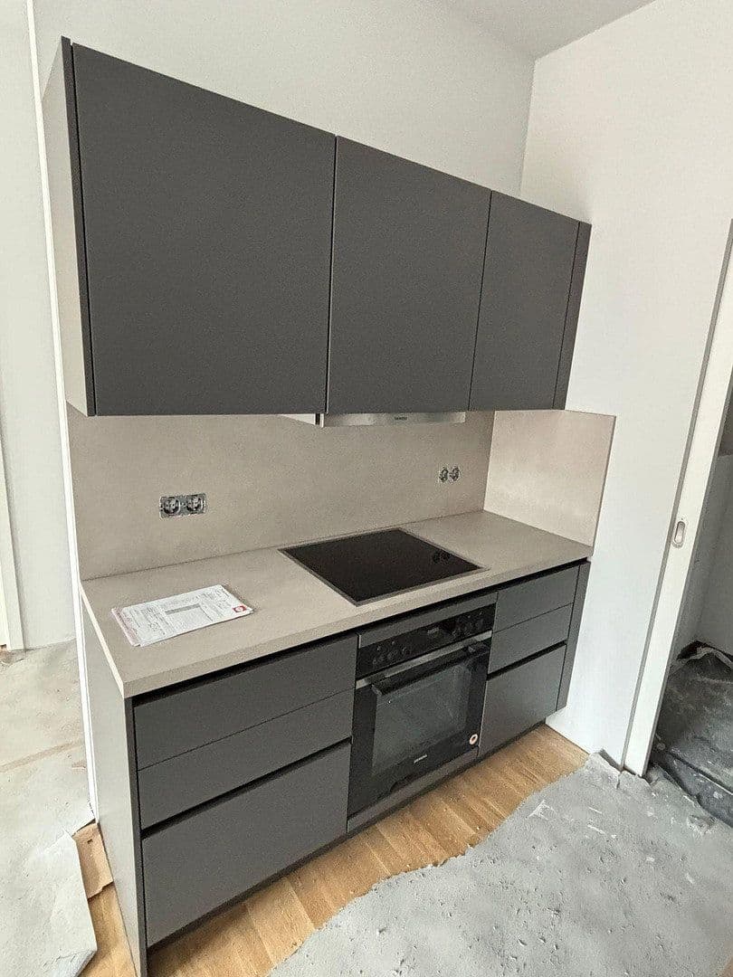 Pronájem bytu 2+1 51 m², Graf-Arco-Str. 1, Nauen, Braniborsko Pronájem bytu 2+1 51 m², Graf-Arco-Str. 1, Nauen, Braniborsko