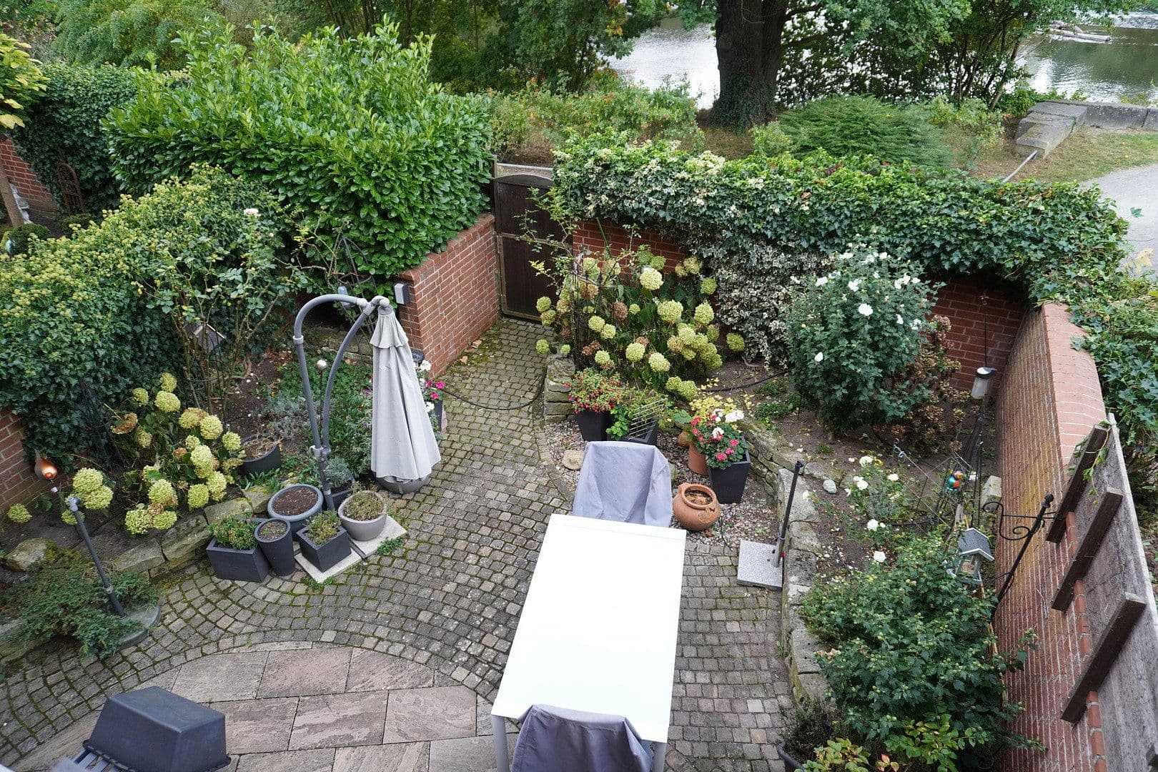 Prodej bytu 4+1 152 m², Hannover, Dolní Sasko Prodej bytu 4+1 152 m², Hannover, Dolní Sasko