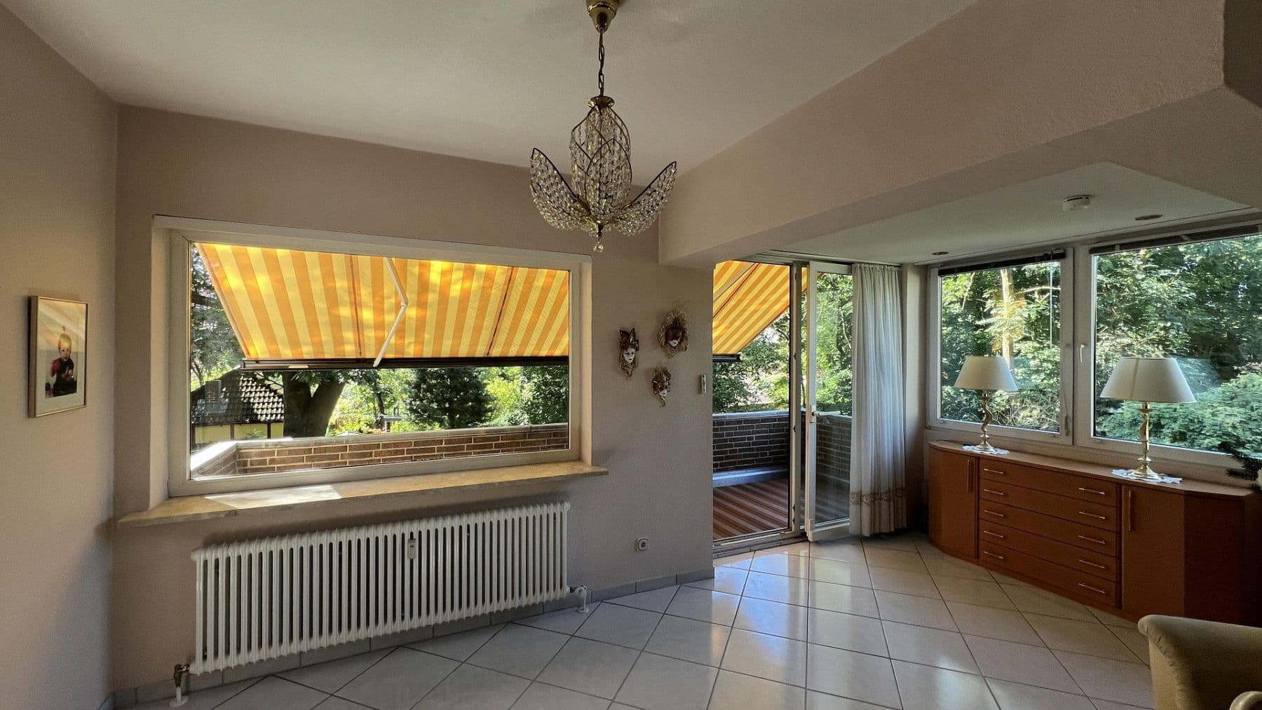 Prodej bytu 4+1 110 m², Hochbaumstrasse 17, Berlin, Berlín Prodej bytu 4+1 110 m², Hochbaumstrasse 17, Berlin, Berlín