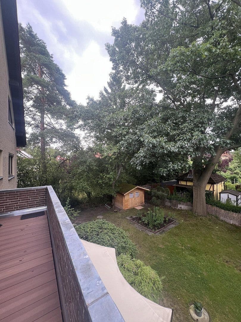 Prodej bytu 4+1 110 m², Hochbaumstrasse 17, Berlin, Berlín Prodej bytu 4+1 110 m², Hochbaumstrasse 17, Berlin, Berlín