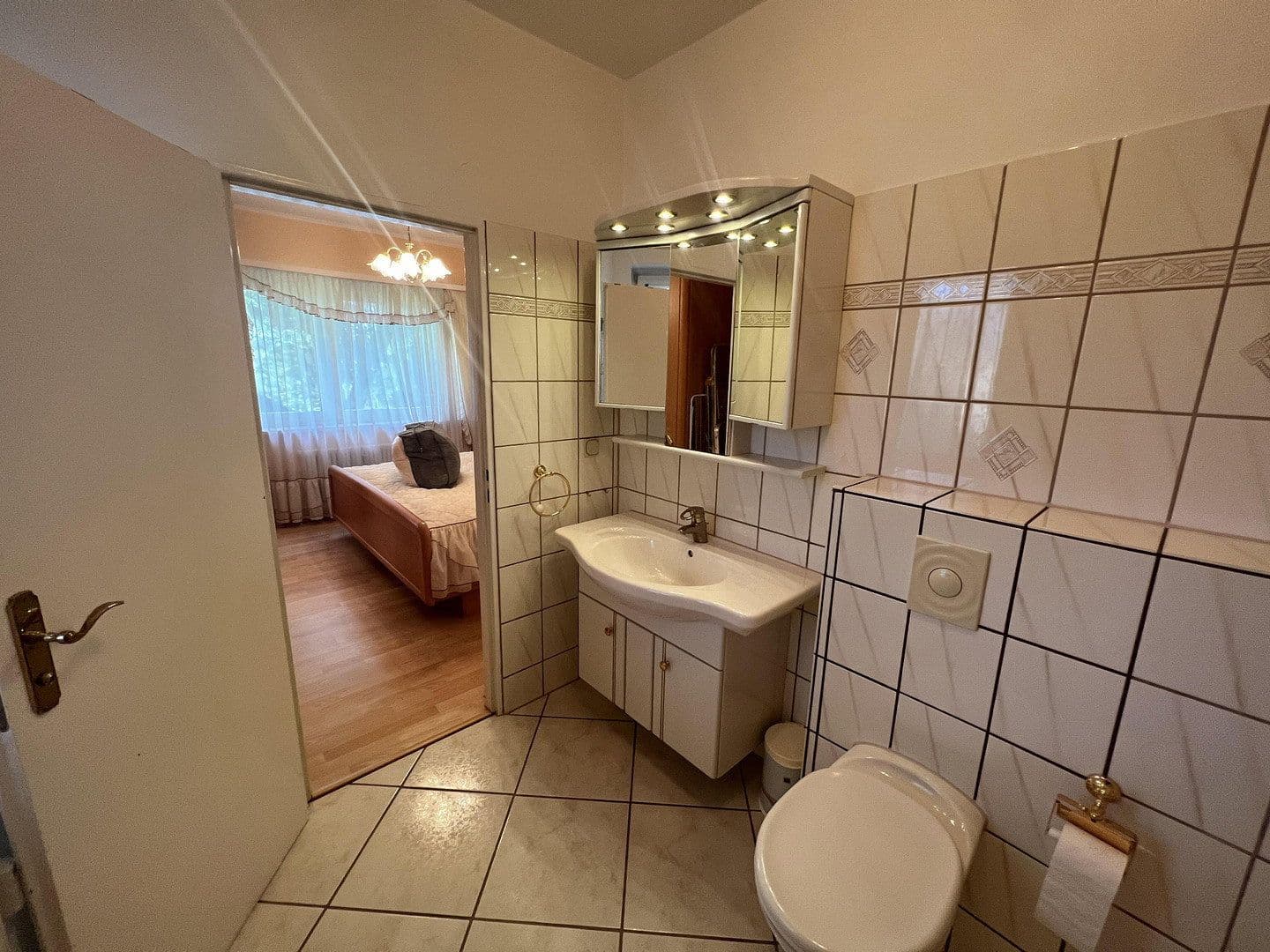 Prodej bytu 4+1 110 m², Hochbaumstrasse 17, Berlin, Berlín Prodej bytu 4+1 110 m², Hochbaumstrasse 17, Berlin, Berlín