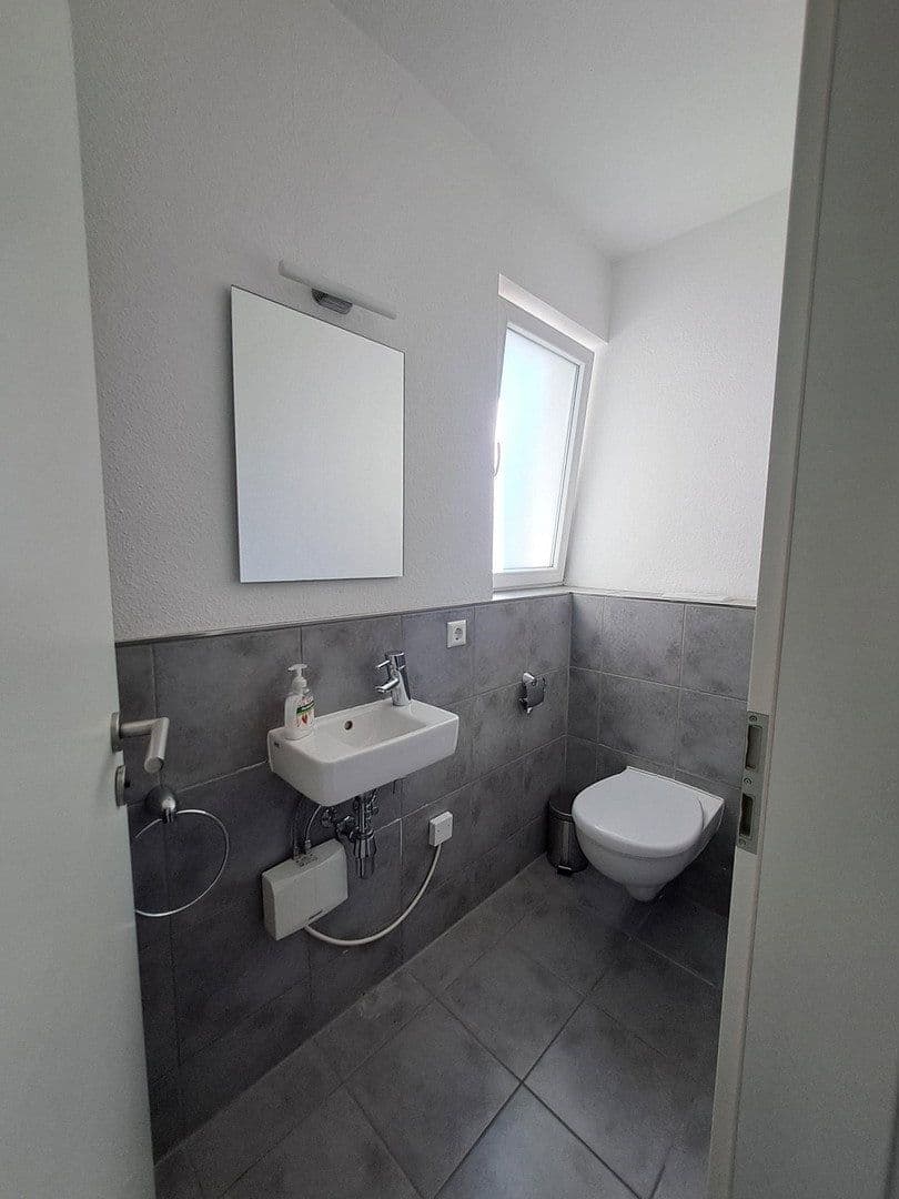 Pronájem kanceláře 120 m², Friedrichstraße 30, Schwetzingen, Bádensko-Württembersko Pronájem kanceláře 120 m², Friedrichstraße 30, Schwetzingen, Bádensko-Württembersko